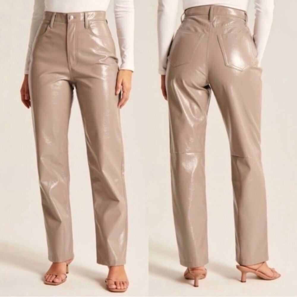Abercrombie & Fitch Faux Patent Leather 90s Straight Ultra High Rise Size 31/12